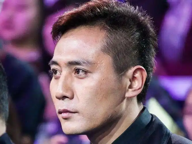 刘烨的眼睛像不像马的眼睛