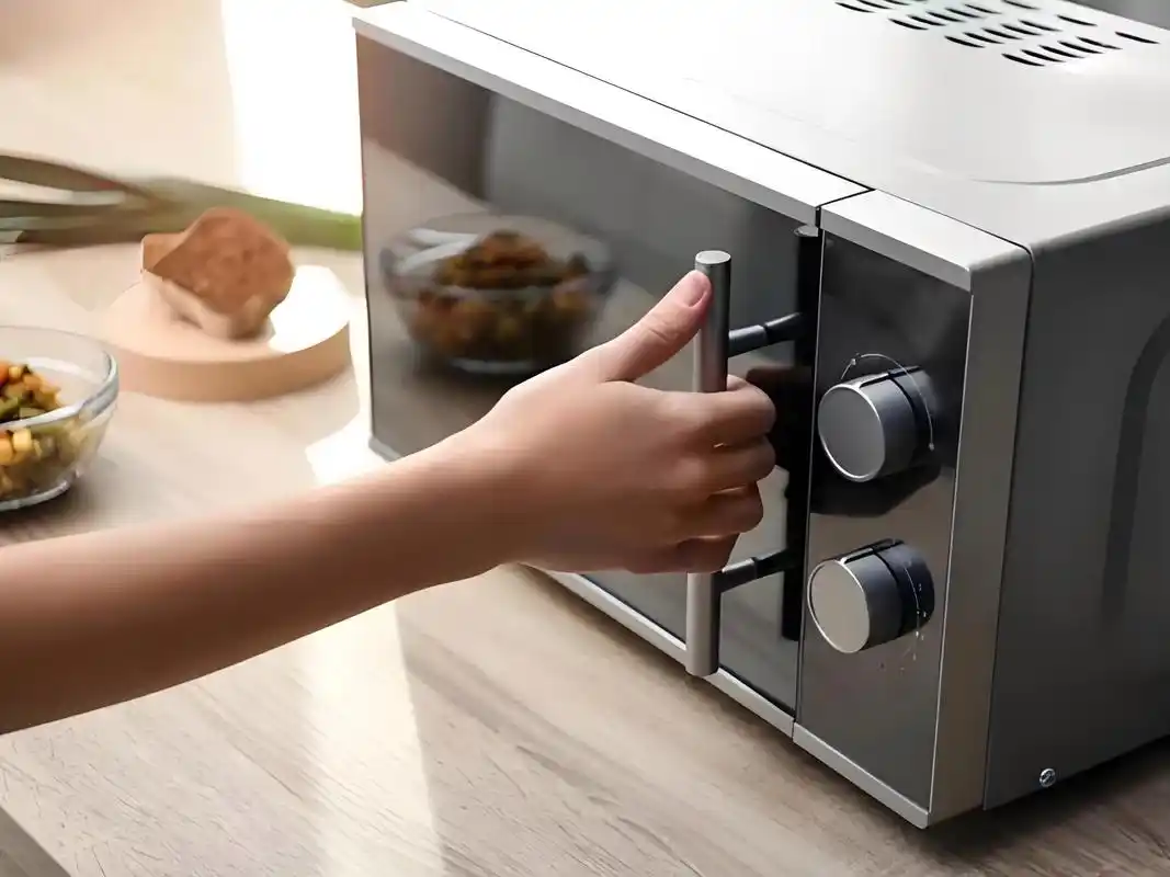 保温盒微波炉加热后打不开?试试这些方法,轻松解决!