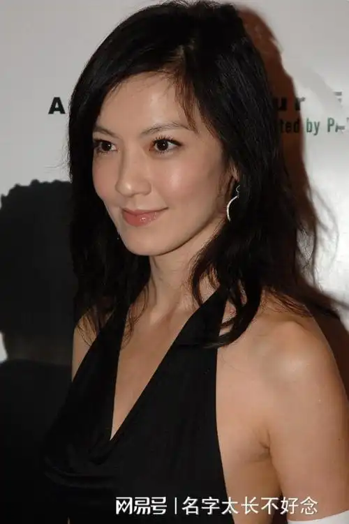 而且,观众对她印象最深刻的是《赌侠大战拉斯维加斯》中和刘德华的