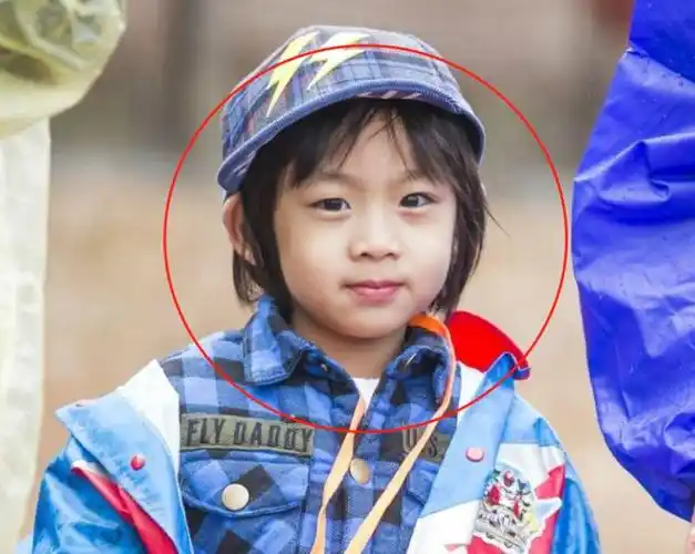 林志颖陈若仪为儿子庆生,我却只注意到,11岁kimi的生日愿望