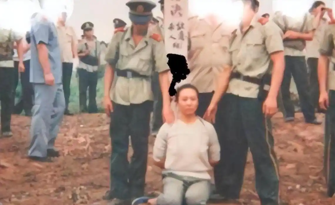 黑龙江美女囚犯毕丽梅,被枪决后在殡仪馆苏醒,家属:饶过她吧?