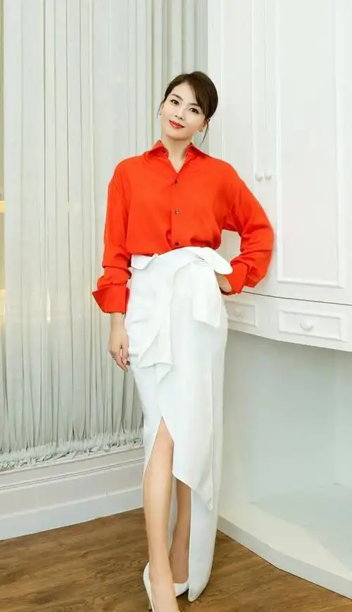 事实证明国民女神刘涛已经走上了另外一条不归路