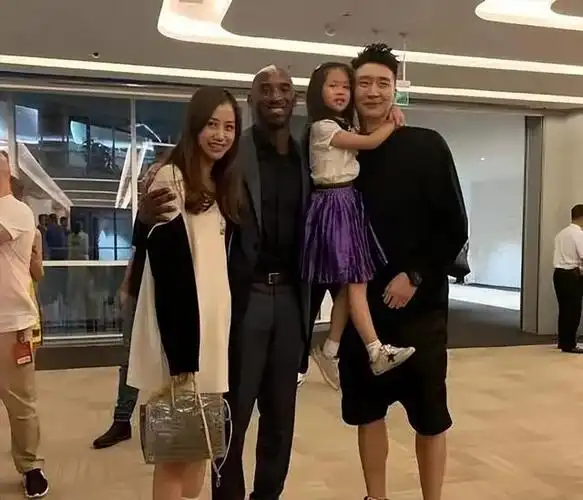 歌手孙露个人资料身高 歌手孙露老公是谁 - 歌词译