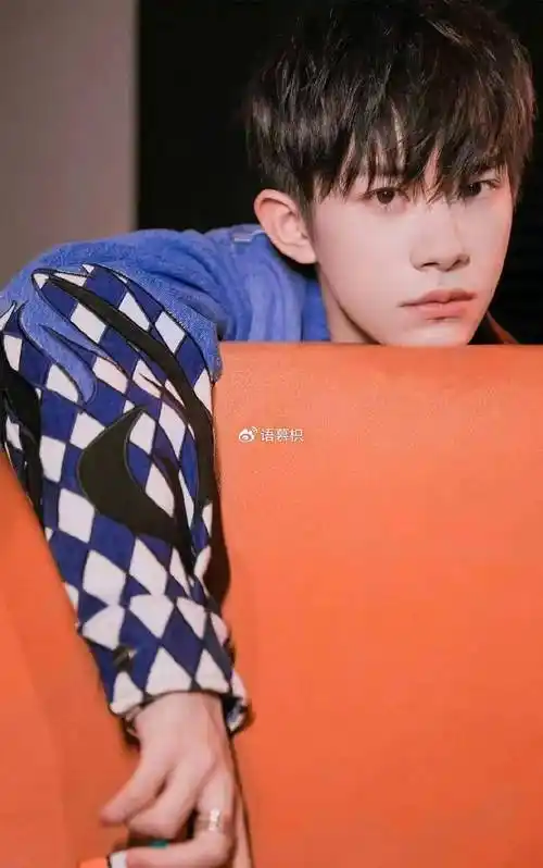 易烊千玺扬名国外?欧阳娜娜洗白翻车?杨幂信玄学