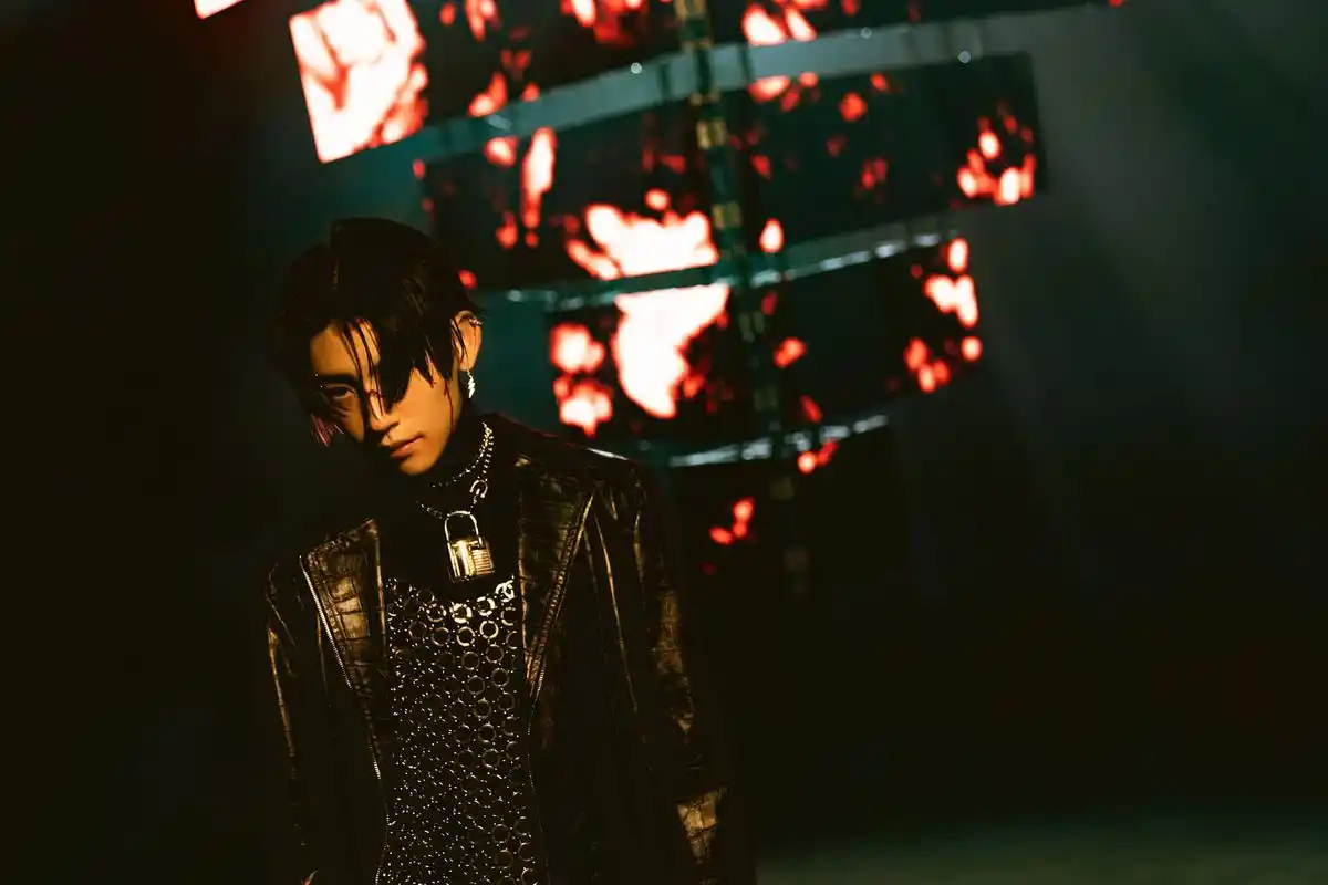 小鬼新闻200816小鬼pinkymurdermv拍摄图公开伤痕凝结褪下余温留下