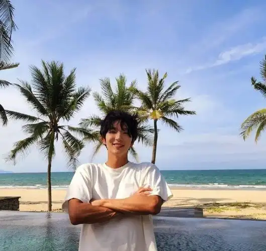 41岁的李准基##李准基41岁的状态