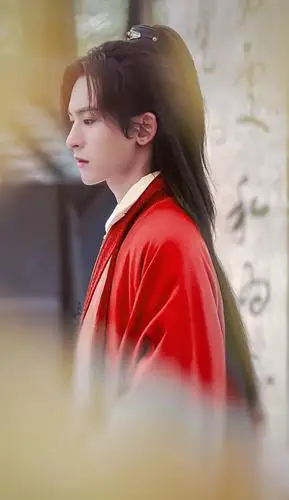 温客行周子舒两个人在江湖中的偶然相遇改变了彼此的一生