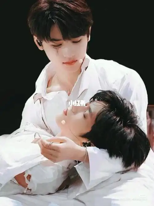 刘耀文和宋亚轩的cp感太强了