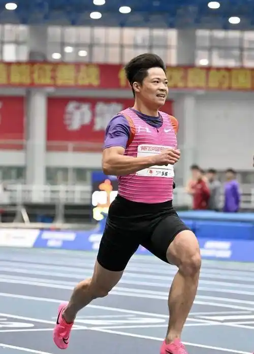 苏炳添的复出成绩排名世界第412位.