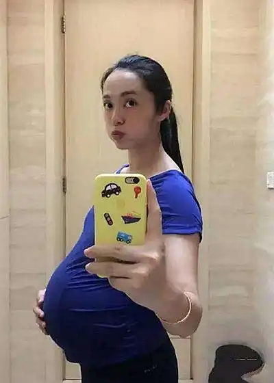 董璇的怀孕照,依旧女人!