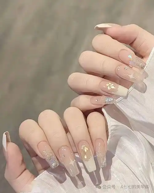 春日显嫩美甲系列大放送!这个春天可以很完美~_甲库_后台_版权