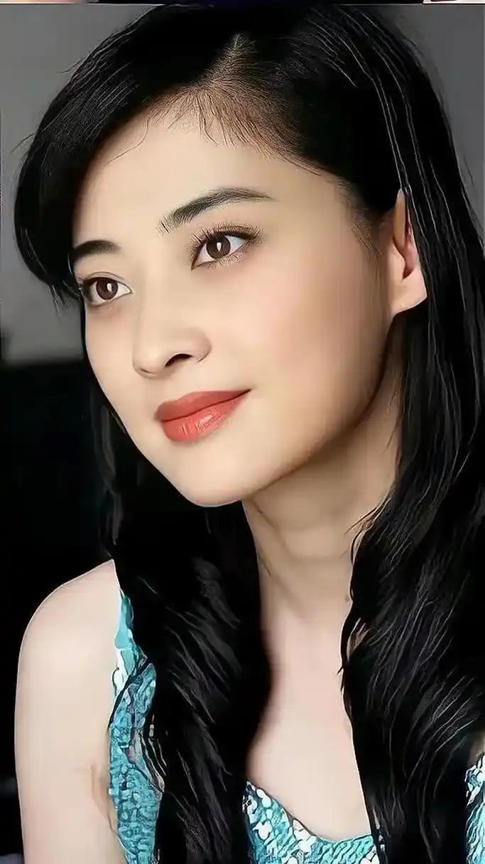 冷艳高贵的梅婷,漂亮,大方,风韵犹存