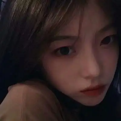 高冷霸气病态女生头像