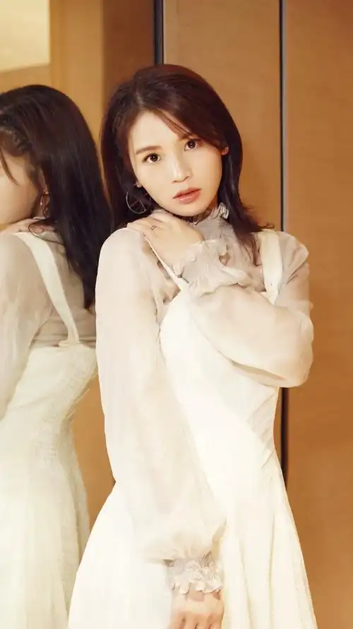 黄英甜美俏皮写真图片,黄英图片-第5图