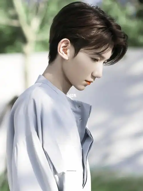 薛之谦综艺唱歌节目_王源最新综艺节目唱歌_陈学冬综艺唱歌节目