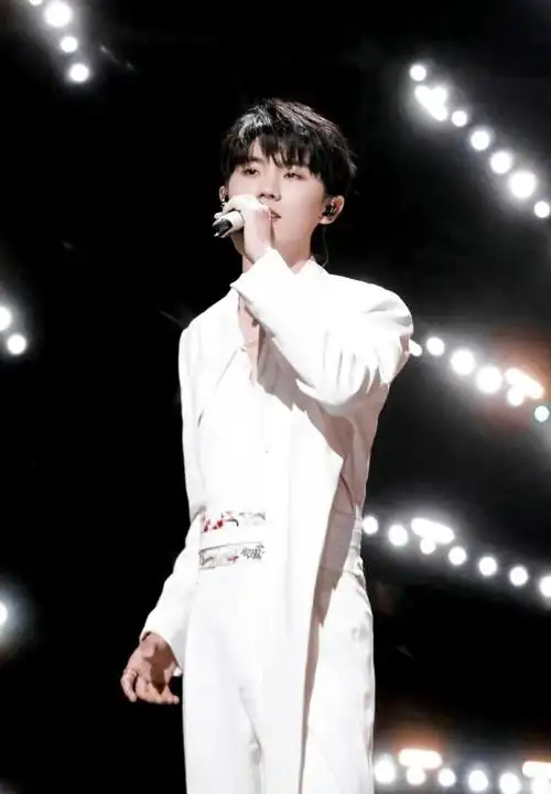 马嘉祺靠杨坤拿下高口碑