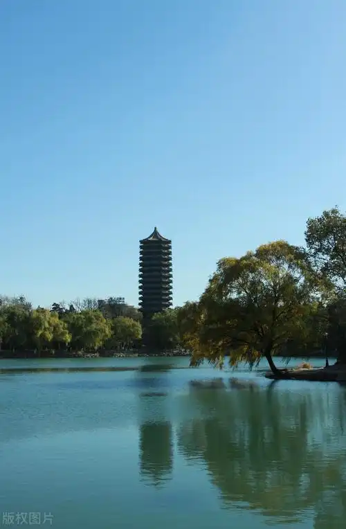 上大学像在"度假"?中国这14所高校风景美如画,简直是在拉仇恨