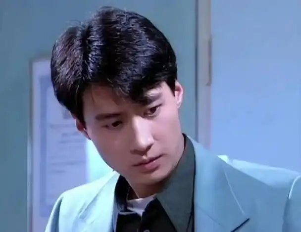 香港娱乐圈的十大最帅男明星排行榜,吴彦祖排第十,刘德华排第三