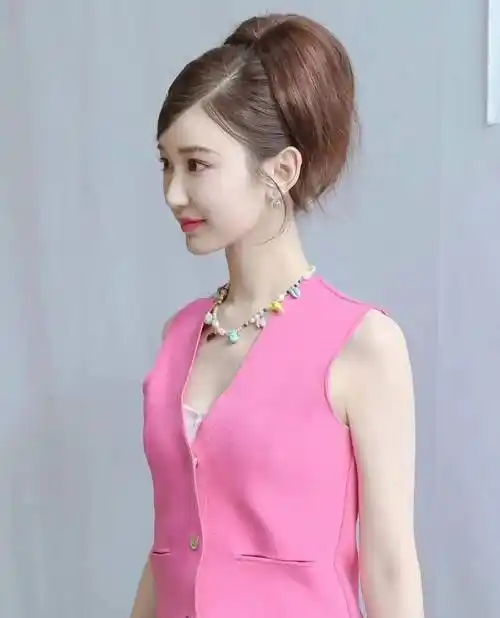 毛晓彤瘦到离谱!