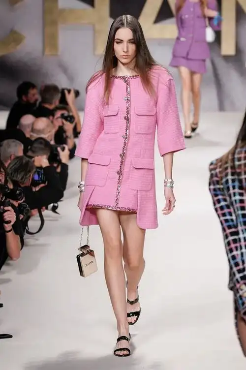 品牌秀场chanel香奈儿2022年春季成衣时装秀