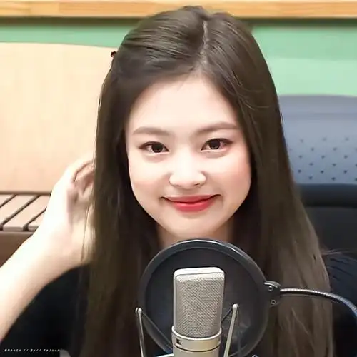 blackpink 金智妮jennie头像