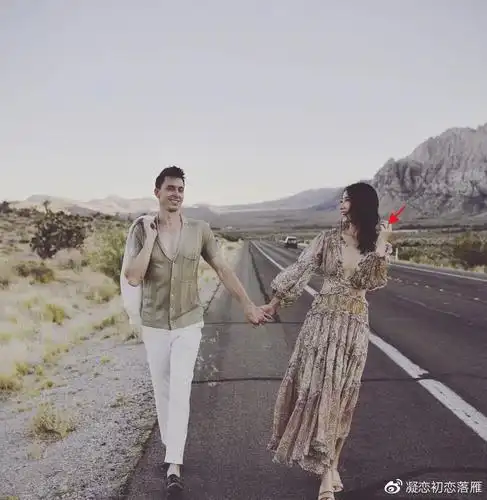 对于回国后都是自己出镜,不再晒外籍男友t先生的许婧,一段时间下来,她