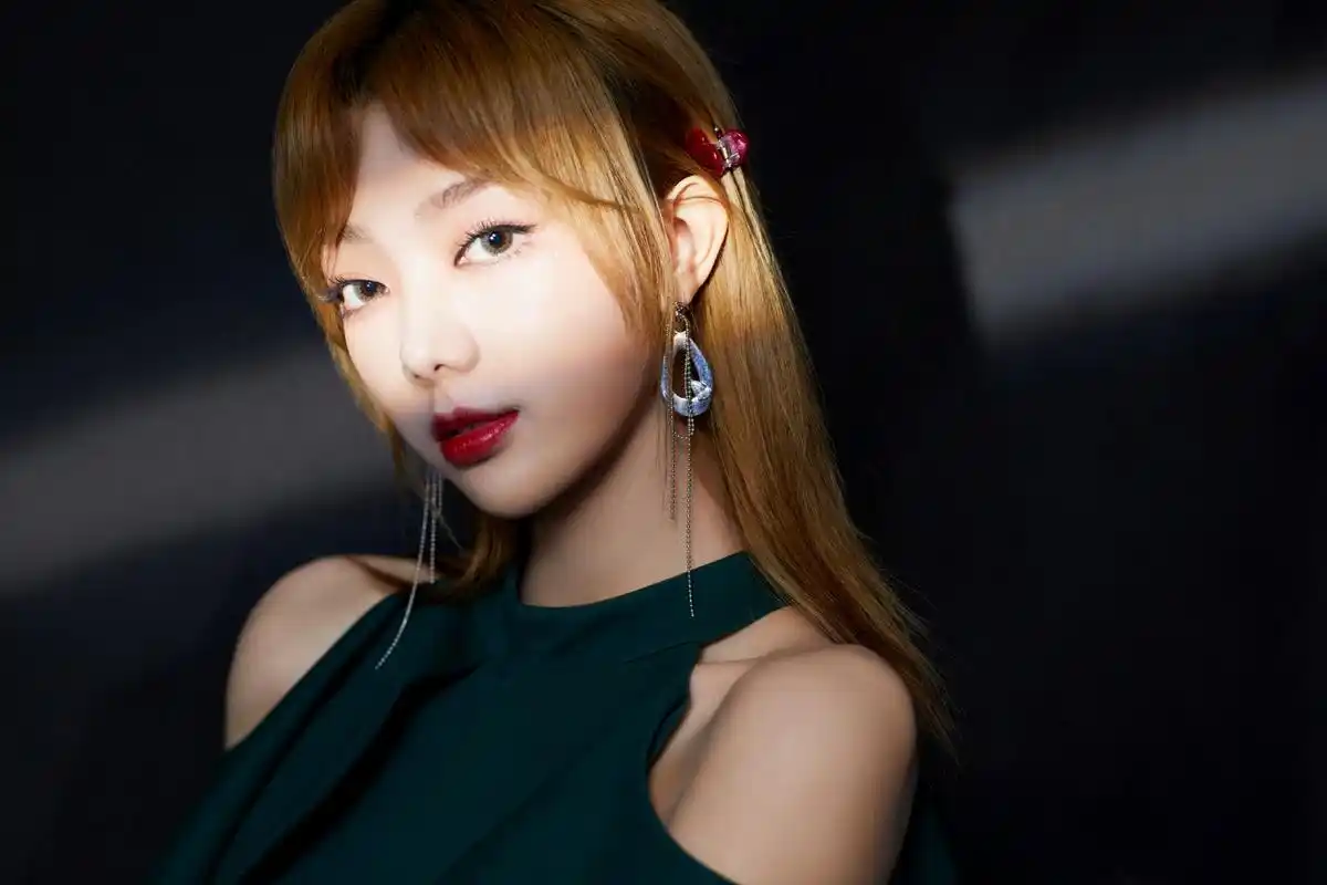 明星写真美图|李紫婷