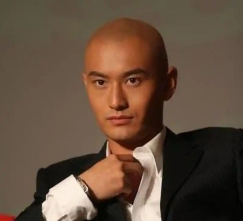 检验帅气的唯一标准是剃光头,邓超剃光头确定不是来搞笑的吗?