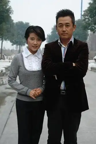 《十万人家》登陆央视  颜丙燕王志飞再聚首