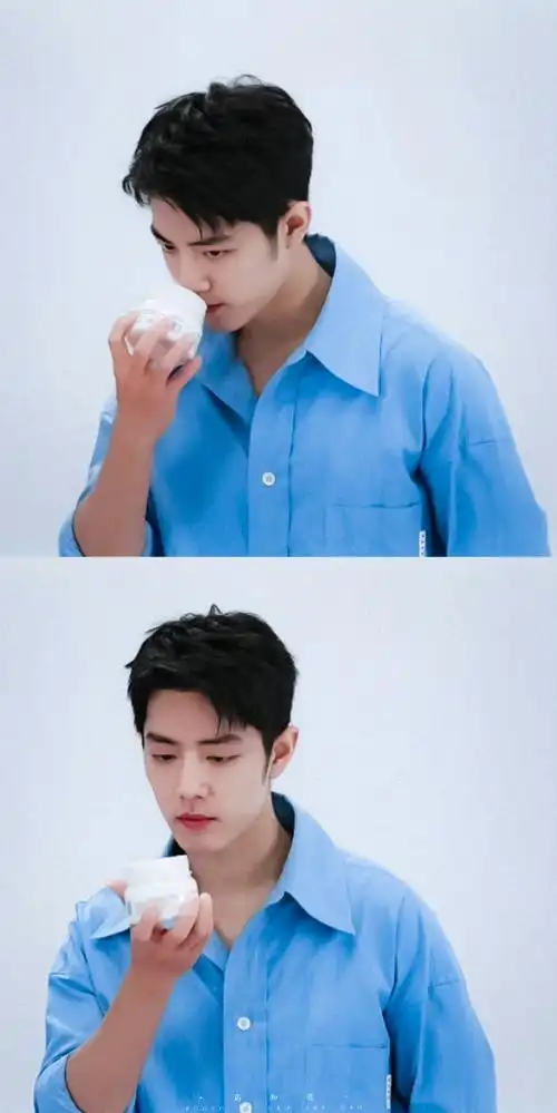 肖战蓝色衬衫直播造型