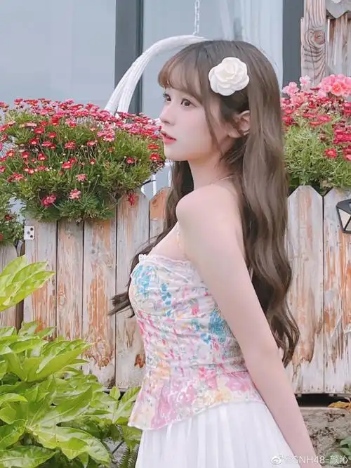 五月的大理五月的少女78snh48颜沁