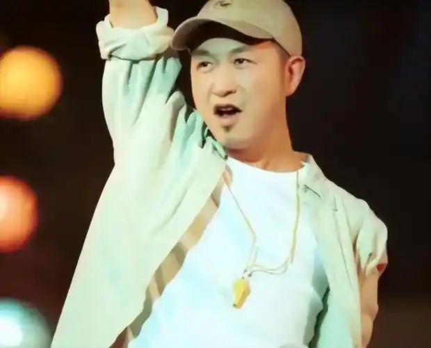 高枫个人资料高枫歌手介绍(高枫28岁走红)_学习-学习网