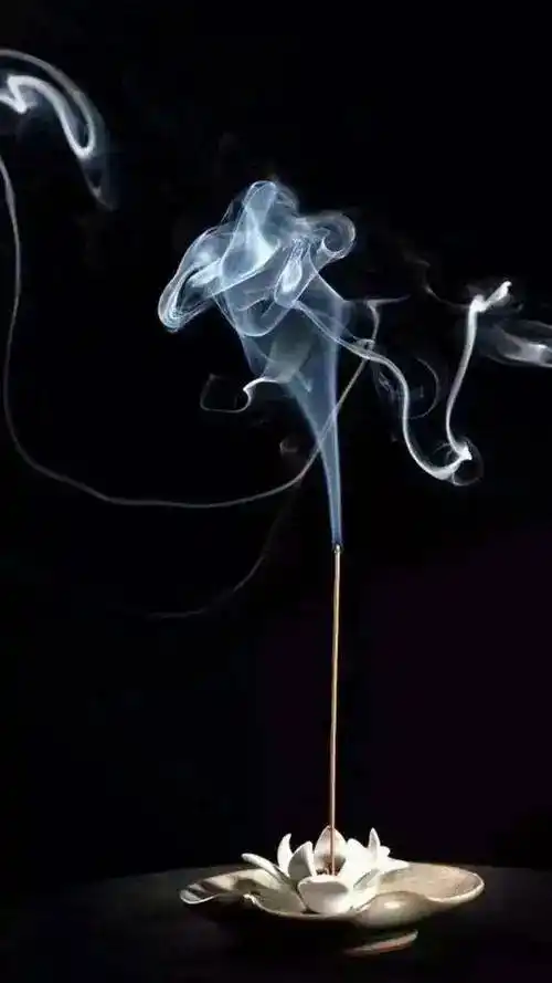 烧香祈福的正确方法