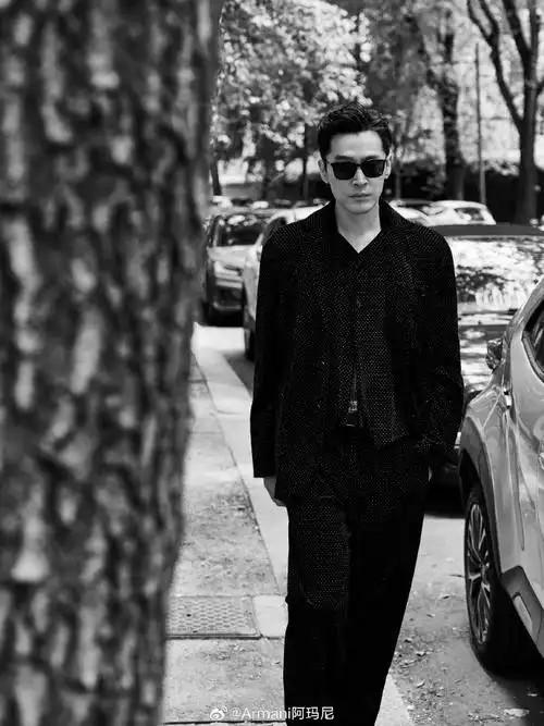 giorgio armani##giorgio armani全球代言人胡歌
