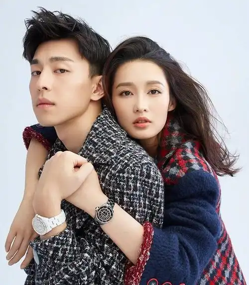 李沁生日会现场落泪谈与邓伦恋情网友不如想的美好但也祝福