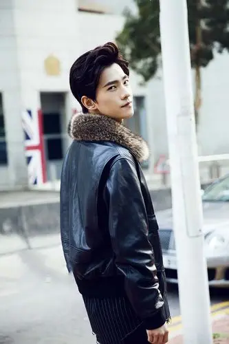 杨洋帅气图片 杨洋街拍图片