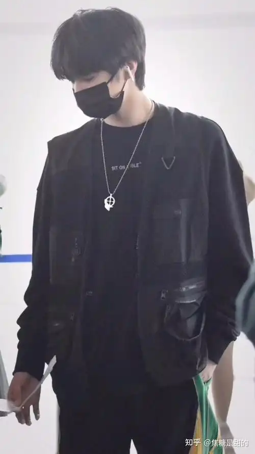 有没有刘耀文的绝美图片