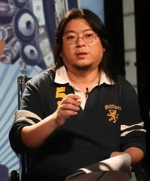 事实证明崇洋媚外入美籍的高晓松早已走上一条不归路