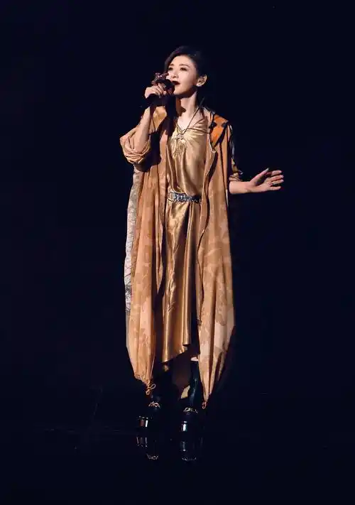 苏慧伦首次挑战rap 往唱跳歌手之路迈进?_任贤齐_节目_白安