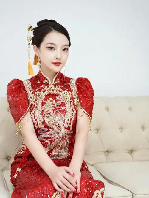 新娘旗袍店里客片