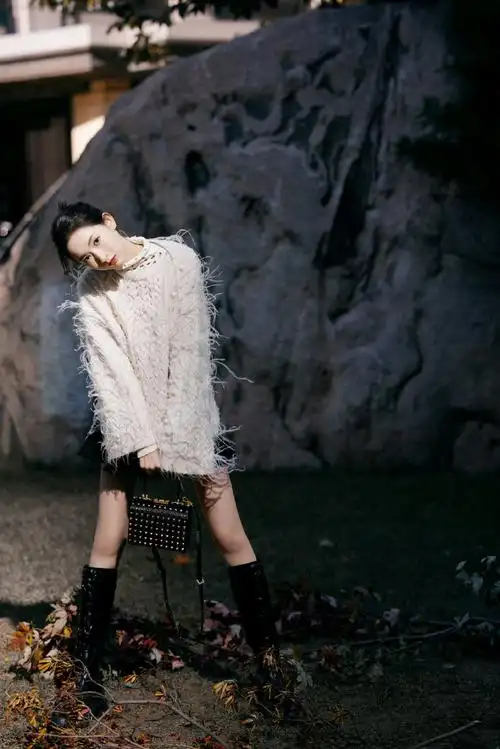 王玉雯穿得保暖好像又没暖