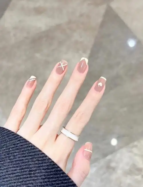 新款指甲上手美美哒