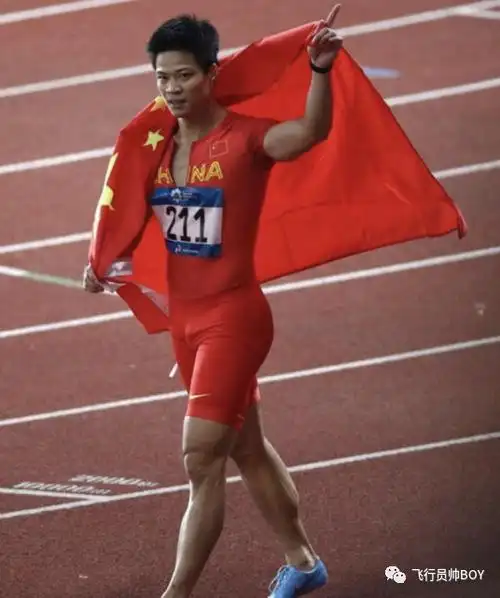 苏炳添臀太翘火了!穿紧身裤好看的可不止这!_力量_什么_肌肉