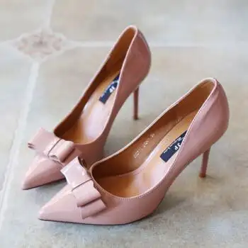 品牌女鞋尖头漆皮高跟鞋小清新蝴蝶结女鞋公主鞋细跟粉色时尚百搭单鞋