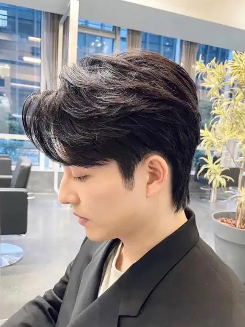 韩国欧巴发型服帖烫