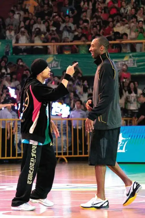 周杰伦:得分不重要,表演要酷炫