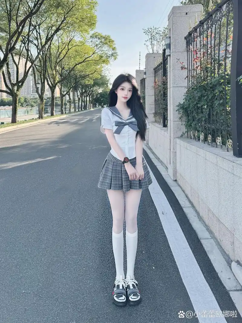 jk服配丝袜叠穿[比心][比心]