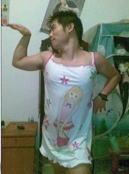 【笑死人】超级恶搞图片之喜欢男扮女装的汉子们-爆笑搞怪-搞笑图片