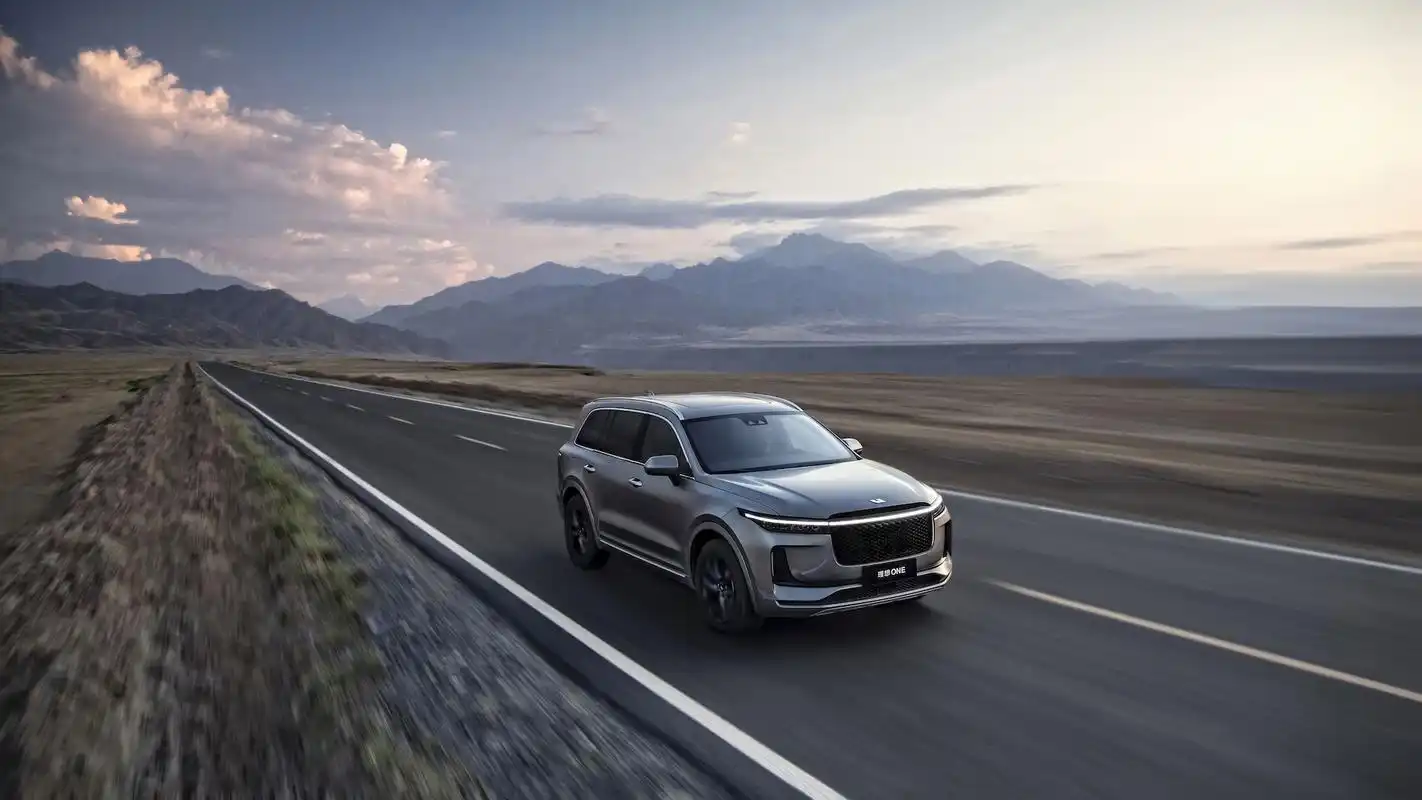 李想的理想 ipo :新造车「异类」背后的思考