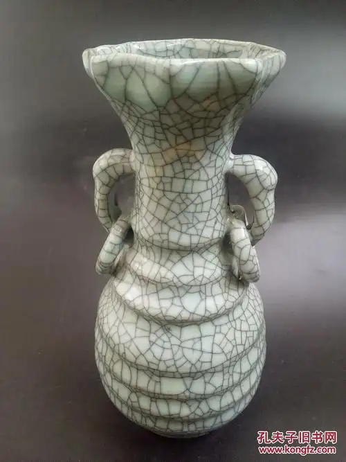 【图】宋代哥窑贯耳瓶,拍品信息,网上拍卖,拍卖图片,拍卖网,拍卖网站